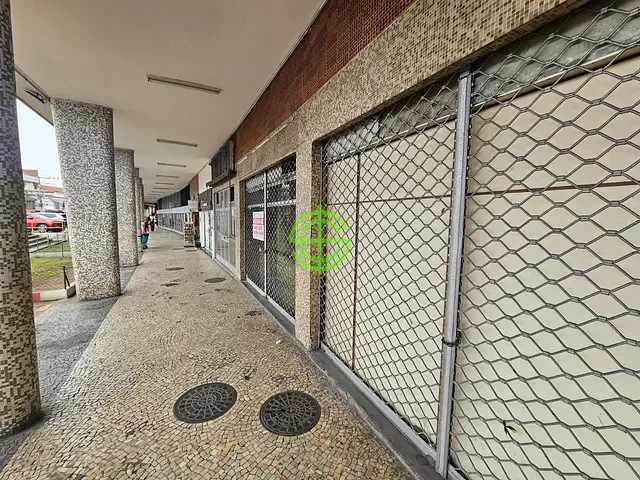 Loja com 126m², para alugar, no bairro Benfica em Rio de Janeiro