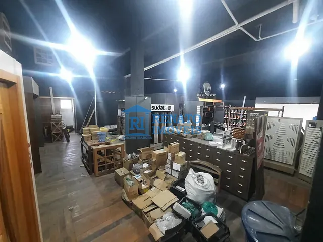 Loja para alugar, no bairro Cajueiros (Itaipuaçu) em Maricá