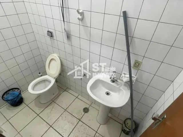 Loja com 45m², para alugar, no bairro Centro em Andradas