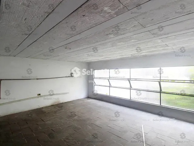 Loja com 125m², para alugar, no bairro Jardim Itapeva em Mauá