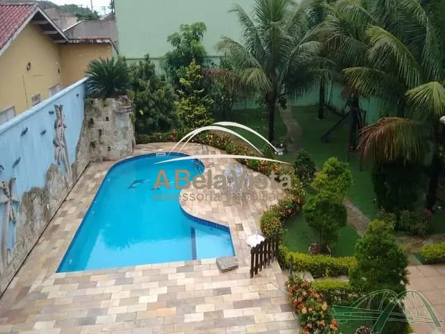 Loja com 750m² 5 quartos e 5 banheiros, à venda, no bairro Praia dos Sonhos em Itanhaém