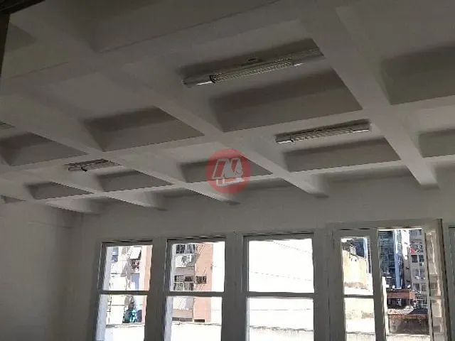 Loja para alugar, no bairro Centro em Porto Alegre