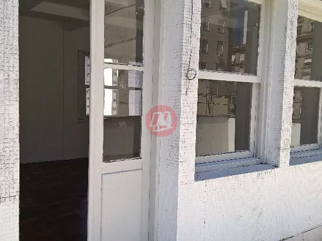 Loja para alugar, no bairro Centro em Porto Alegre