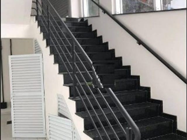 Loja com 230m², para alugar, no bairro Jardim São Paulo(Zona Norte) em São Paulo