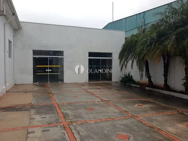 Loja com 500m², para alugar, no bairro Centro em Artur Nogueira