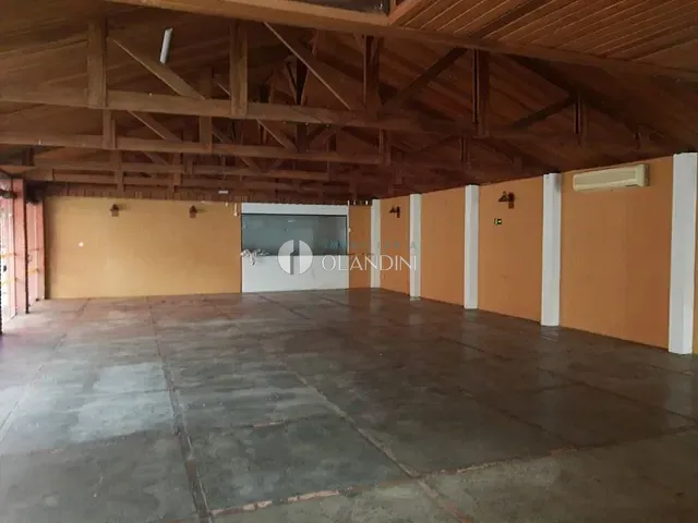 Loja com 500m², para alugar, no bairro Centro em Artur Nogueira