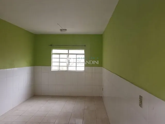 Loja com 500m², para alugar, no bairro Centro em Artur Nogueira
