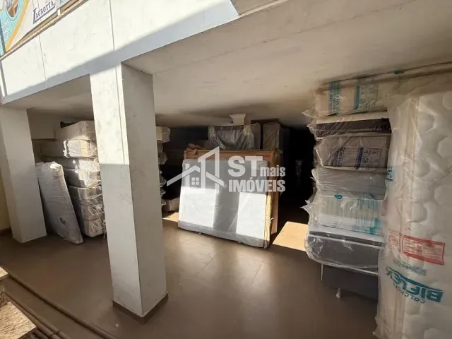 Loja com 90m², para alugar, no bairro Centro em Andradas