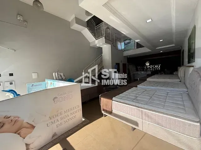 Loja com 90m², para alugar, no bairro Centro em Andradas
