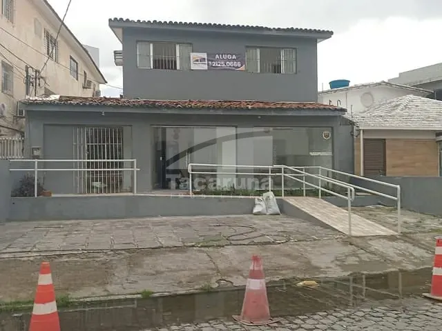 Casa à venda, no bairro Ilha do Leite em Recife