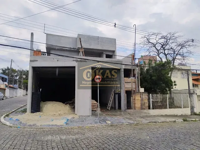 Loja com 100m², para alugar, no bairro Vila Adelino em Suzano