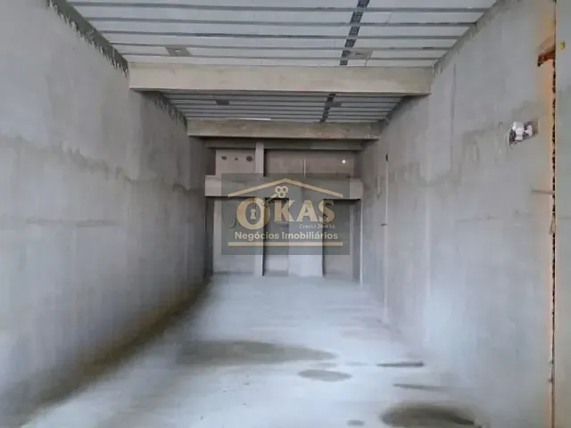 Loja com 100m², para alugar, no bairro Vila Adelino em Suzano