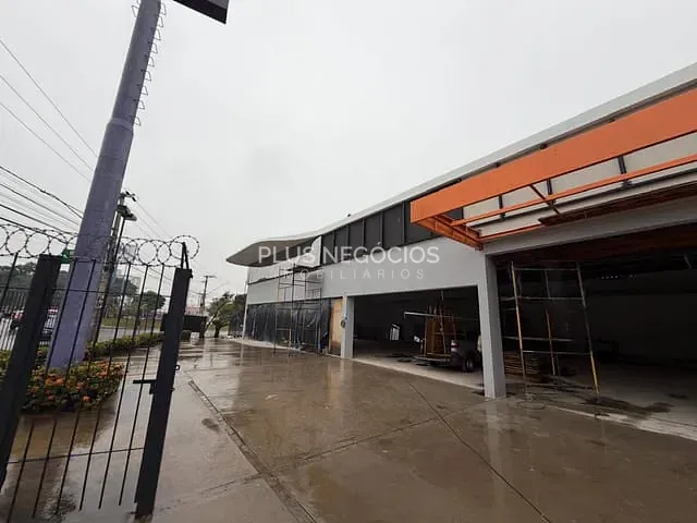 Loja com 1800m², para alugar, no bairro Vila Carvalho em Sorocaba
