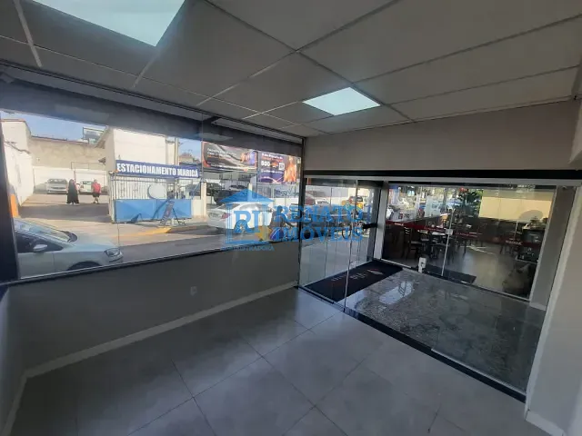 Loja para alugar, no bairro Centro em Maricá
