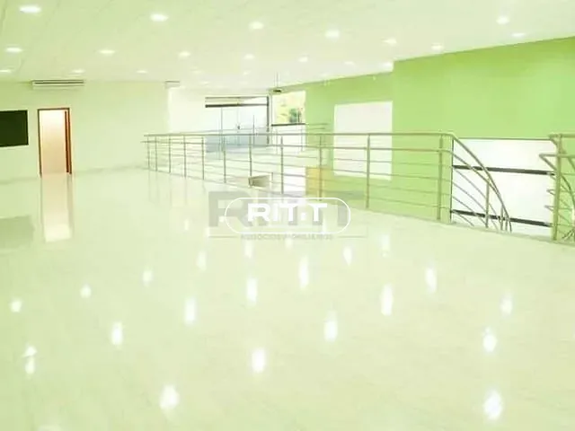 Loja com 650m², para alugar, no bairro Jardim Santa Clara do Lago I em Hortolândia