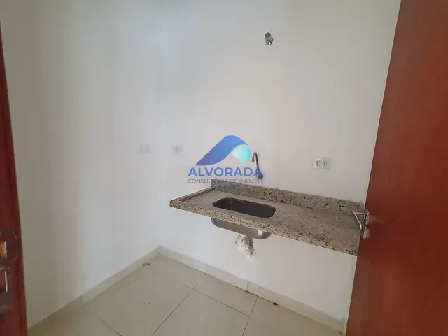 Loja com 585m², para alugar, no bairro Urbanova em São José dos Campos