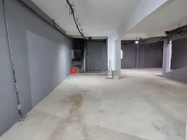 Loja para alugar, no bairro Vila Camilópolis em Santo André