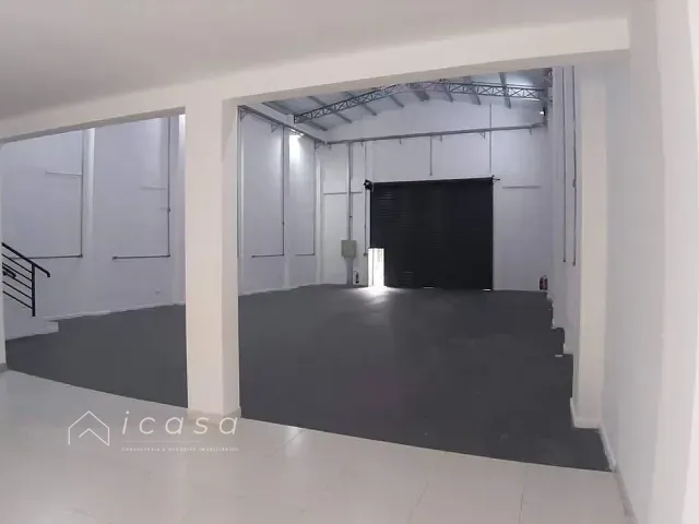 Loja com 250m², para alugar, no bairro Vila São João em Caçapava