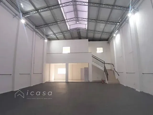 Loja com 250m², para alugar, no bairro Vila São João em Caçapava