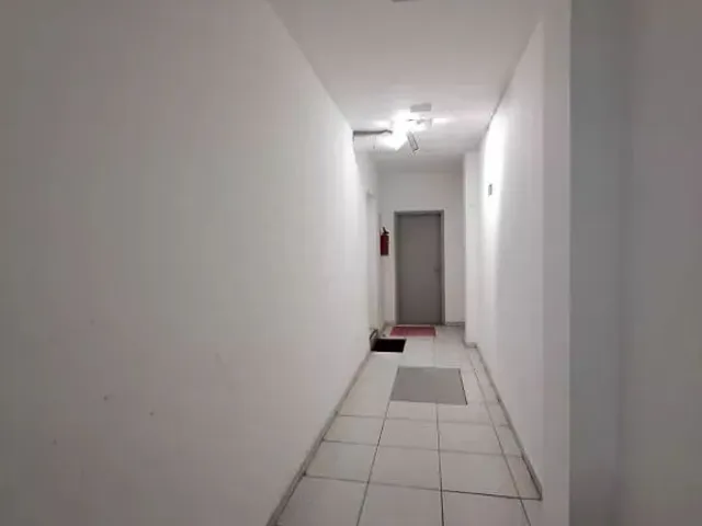 Sala para alugar, no bairro Centro em Curitiba