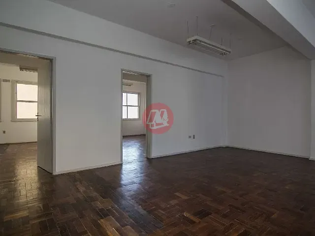 Loja para alugar, no bairro Centro em Porto Alegre