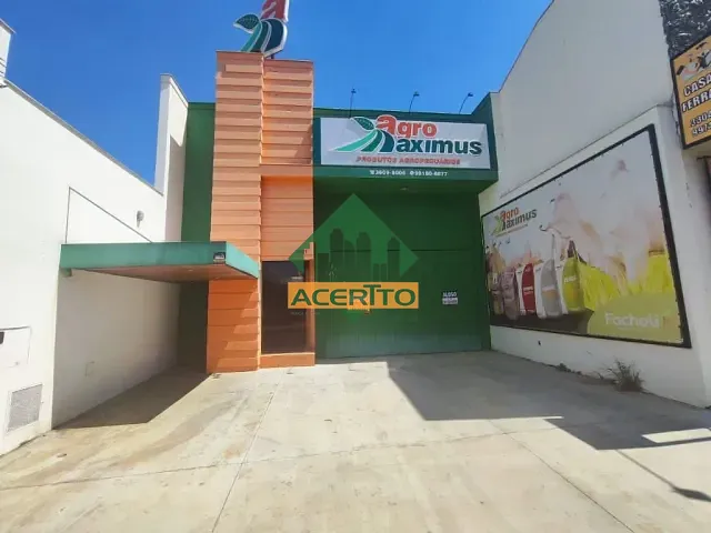 Loja com 440m², para alugar, no bairro Vila Nova em Araçatuba
