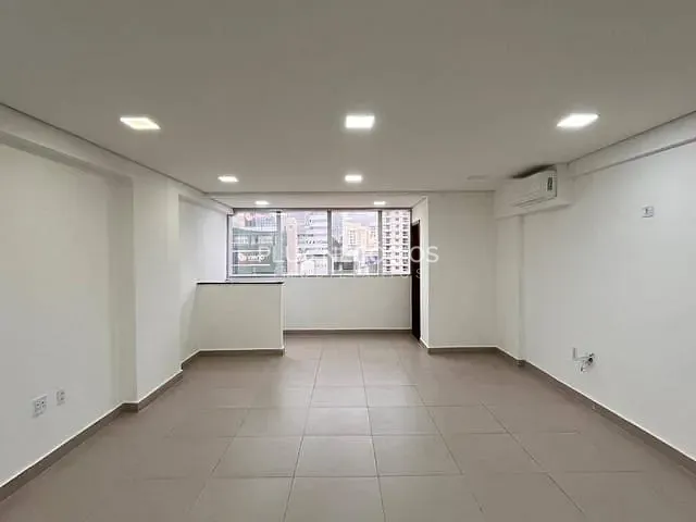Loja com 47m², para alugar, no bairro Parque Campolim em Sorocaba