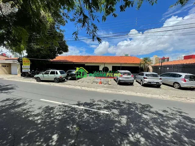 Loja com 625m², para alugar, no bairro Fátima em Teresina