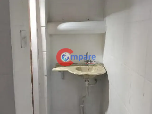 Loja com 60m², para alugar, no bairro Jardim Santa Rita em Guarulhos