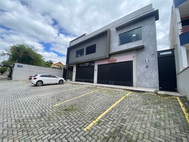 Loja com 50m², para alugar, no bairro Urbanova IV em São José dos Campos