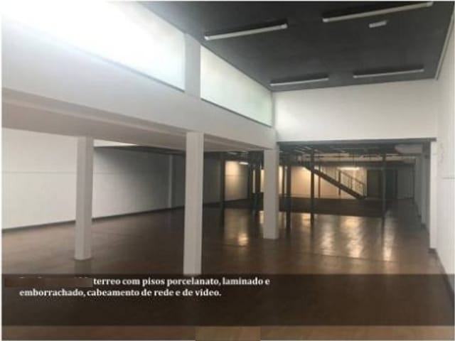 Loja com 670m², à venda, no bairro Vila Gomes Cardim em São Paulo