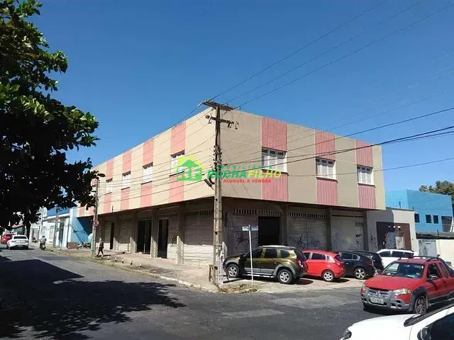Loja com 750m², para alugar, no bairro Centro em Teresina
