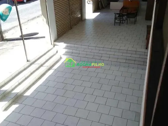 Loja com 750m², para alugar, no bairro Centro em Teresina