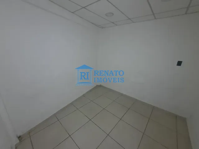 Loja para alugar, no bairro Araçatiba em Maricá