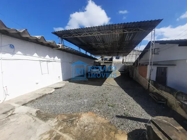 Loja para alugar, no bairro Araçatiba em Maricá