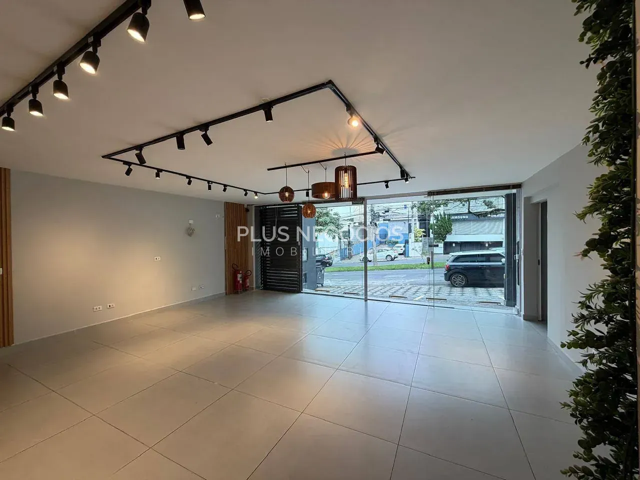 Loja-Salão, 60 m² - Foto 1