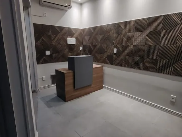 Loja com 33m², para alugar, no bairro Centro em Macaé
