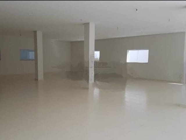 Loja com 582m², para alugar, no bairro Urbanova em São José dos Campos
