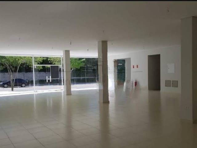 Loja com 582m², para alugar, no bairro Urbanova em São José dos Campos