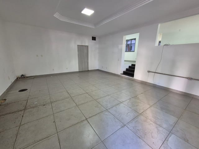 Foto do Loja - Salão de Esquina 180m² para locação R$6.428 na Vila Pompéia, São Paulo, SP | Ingracia Imóveis