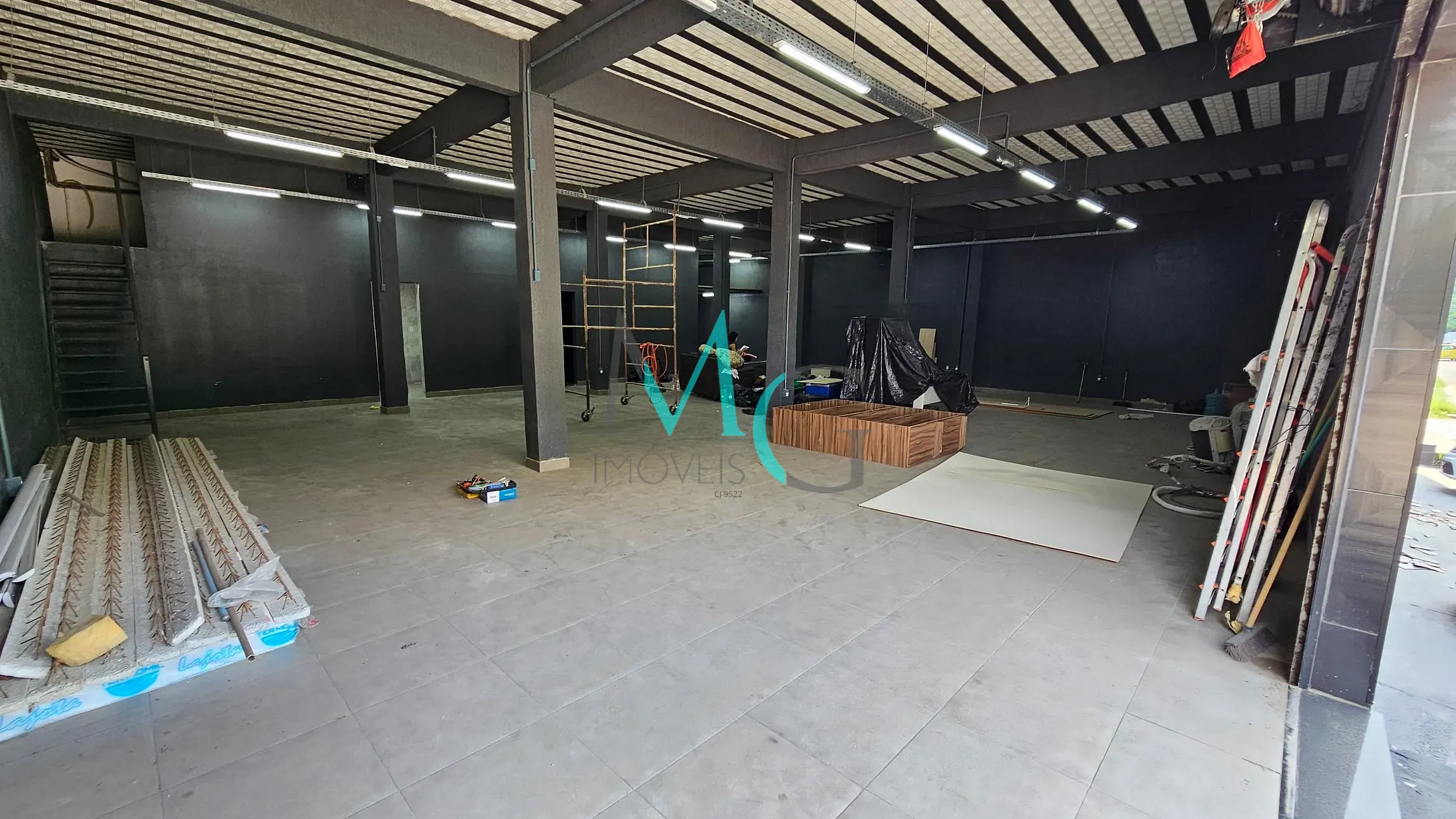 Loja-Salão, 250 m² - Foto 2