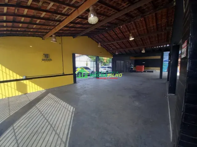 Loja com 300m² 1 quarto e 1 banheiro, para alugar, no bairro Renascença em Teresina
