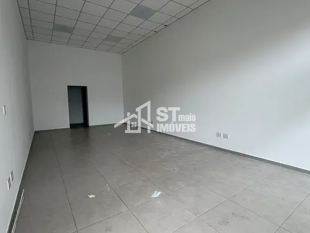 Ponto com 150m², para alugar, no bairro Centro em Andradas