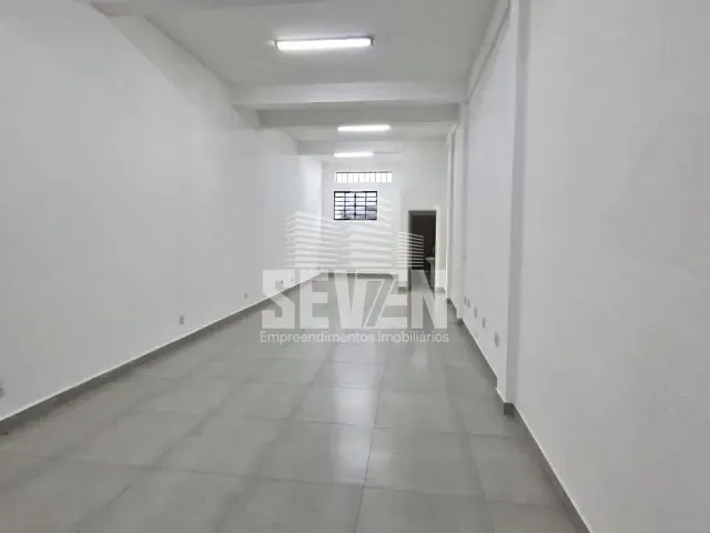 Loja com 75m², para alugar, no bairro Centro em Bauru