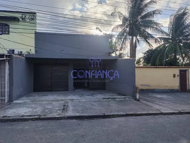 Loja com 30m², para alugar, no bairro Inhoaíba em Rio de Janeiro