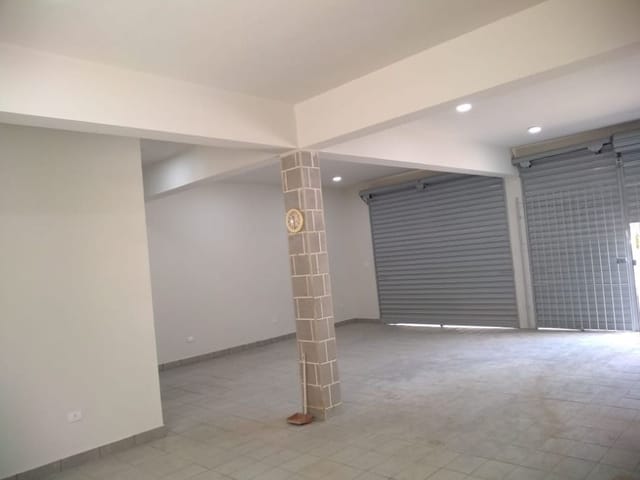 Foto do Loja - Salão para alugar, 82 m² por R$ 1.900,00/mês - Jardim Portugal - São José dos Campos/SP | INDEPENDENCE NEGOCIOS IMOBILIARIOS LTDA