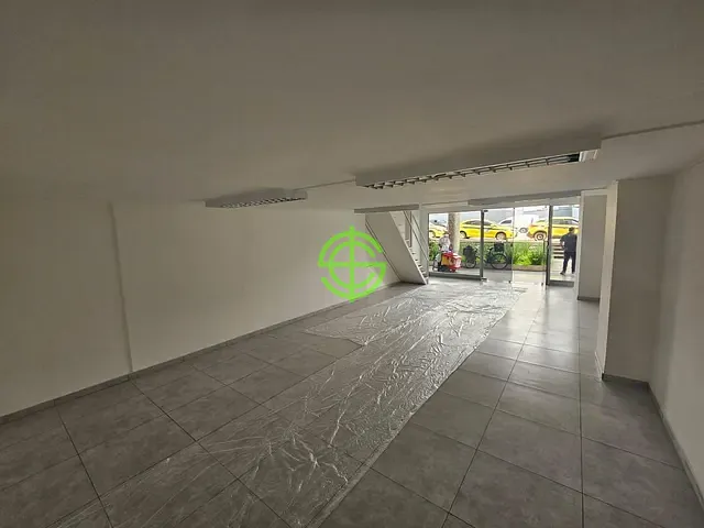 Loja com 63m², à venda, no bairro Benfica em Rio de Janeiro