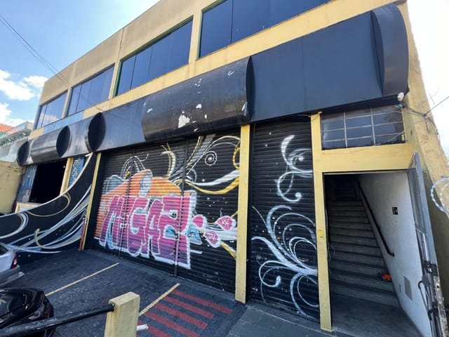 Loja com 850m², para alugar, no bairro Pirituba em São Paulo