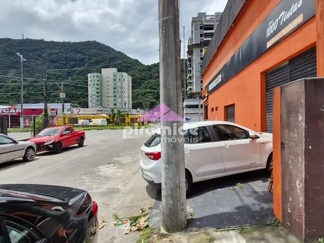 Loja com 39m², para alugar, no bairro Sumaré em Caraguatatuba