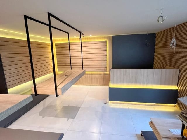 Loja com 26m², para alugar, no bairro Cavaleiros em Macaé
